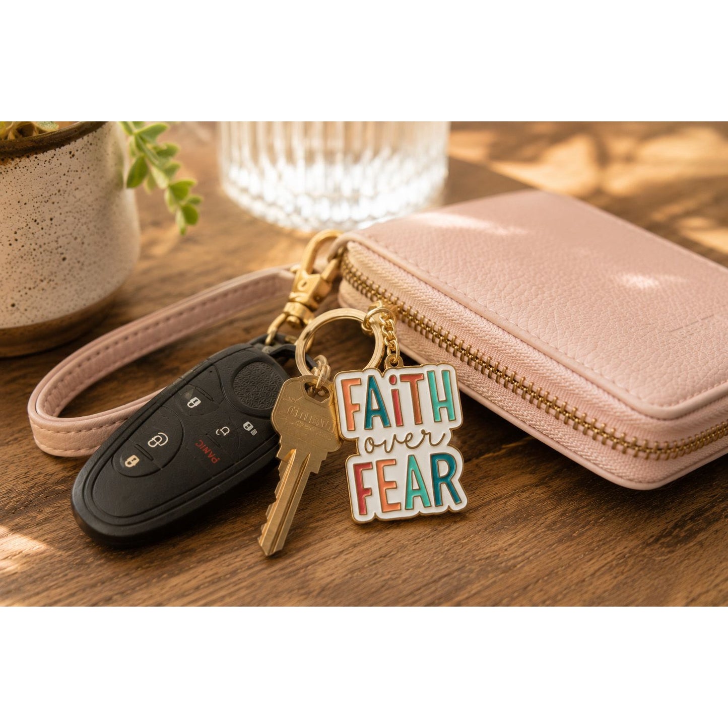 Wholesale Keychains | Faith Over Fear (Case of 4)